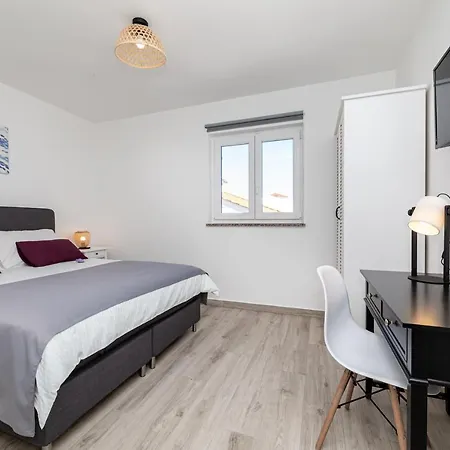 Deluxe Milazzi With Terrace * Baska (Krk)