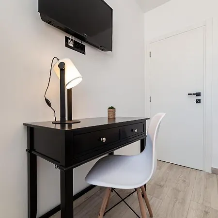 Deluxe Milazzi With Terrace Apartment