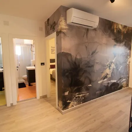 Deluxe Milazzi With Terrace Apartment
